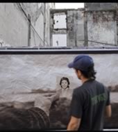 Miradas-ausentes-en-las-calles-de-Montevideo
