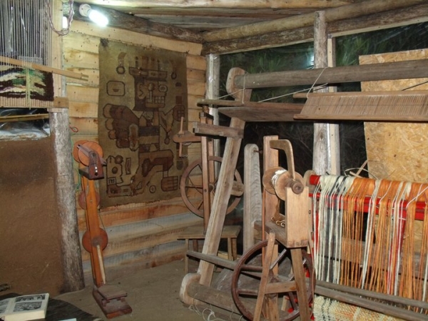 Museo Viviente e Itinerante de Ruecas y Telares