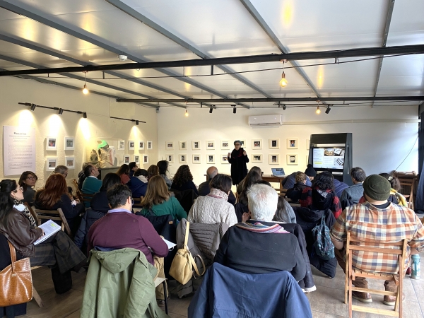 Patricia D&iacute;az realizando el Taller de Derechos de Autor