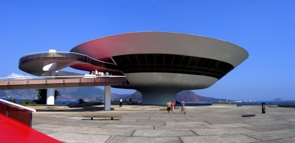 Museo de Arte Contemporáneo de Niteroi, Brasil.