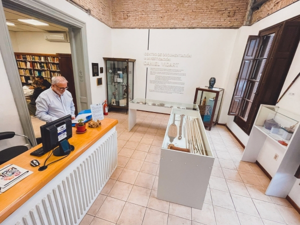 Centro de Documentaci&oacute;n e Investigaci&oacute;n Daniel Vidart